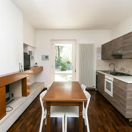 N039 - Numana, Con Giardino A Due Passi Dal Mare Lägenhet