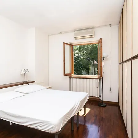 N039 - Numana, Con Giardino A Due Passi Dal Mare *