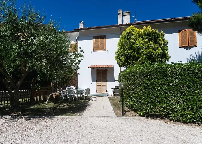 N039 - Numana, Con Giardino A Due Passi Dal Mare Appartement