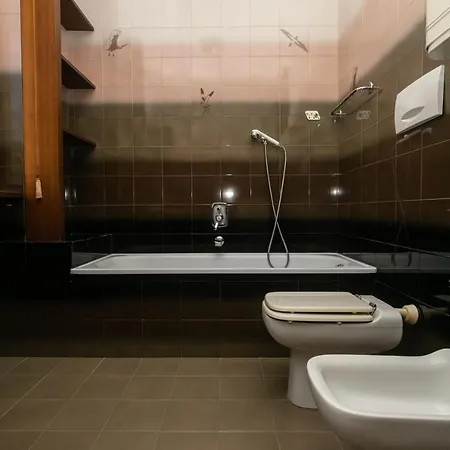 아파트 N039 - Numana, Con Giardino A Due Passi Dal Mare 누마나